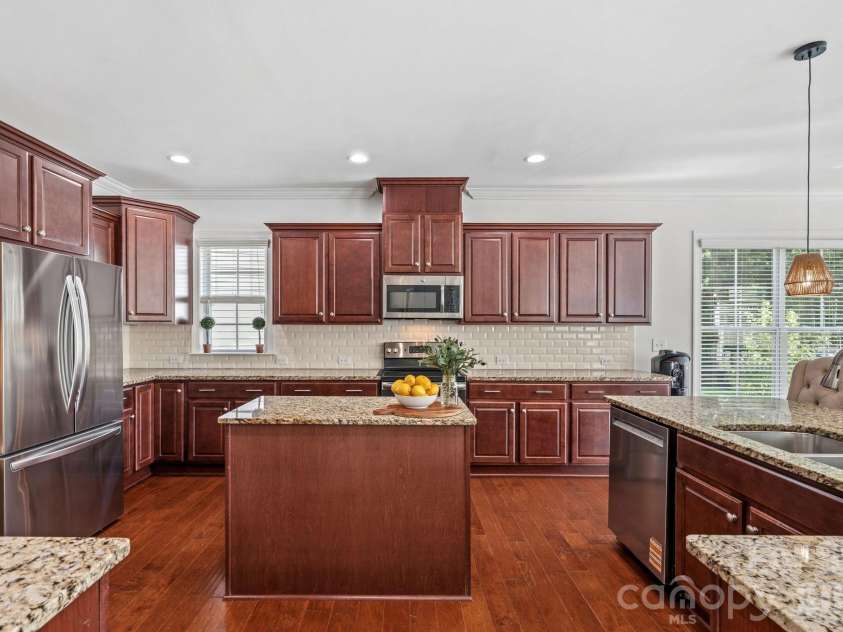 13147 Union Square Drive, Huntersville, NC 28078.  MLS# CAR4400709, YatesRealty ID 40701. 