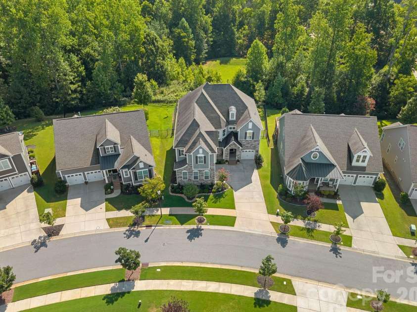 13147 Union Square Drive, Huntersville, NC 28078.  MLS# CAR4400709, YatesRealty ID 40701. 