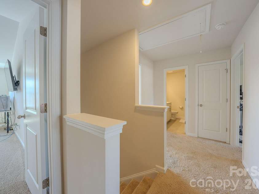 355 Tavernier Lane, Candler, NC 28715.  MLS# CAR4406463, YatesRealty ID 40703. 