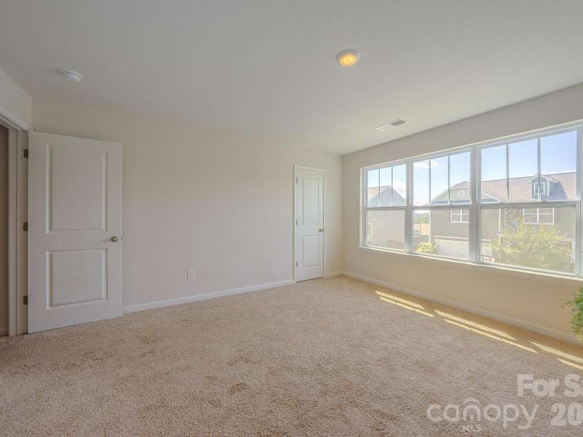 355 Tavernier Lane, Candler, NC 28715.  MLS# CAR4406463, YatesRealty ID 40703. 