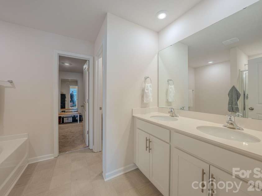 355 Tavernier Lane, Candler, NC 28715.  MLS# CAR4406463, YatesRealty ID 40703. 
