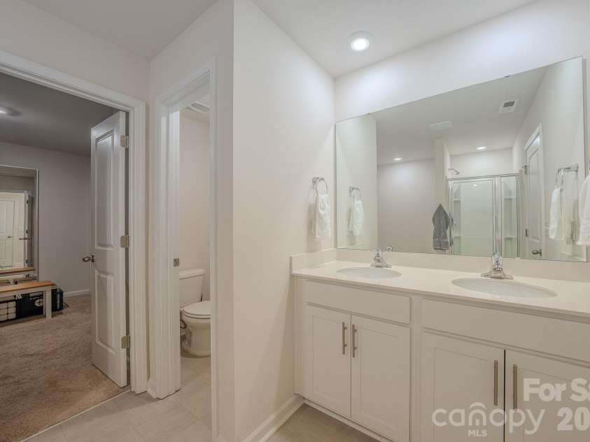 355 Tavernier Lane, Candler, NC 28715.  MLS# CAR4406463, YatesRealty ID 40703. 