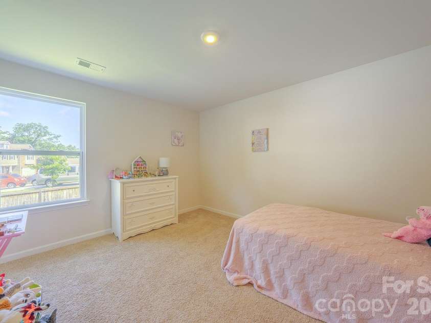 355 Tavernier Lane, Candler, NC 28715.  MLS# CAR4406463, YatesRealty ID 40703. 
