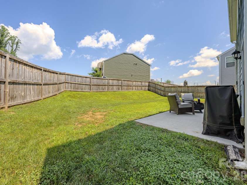 355 Tavernier Lane, Candler, NC 28715.  MLS# CAR4406463, YatesRealty ID 40703. 