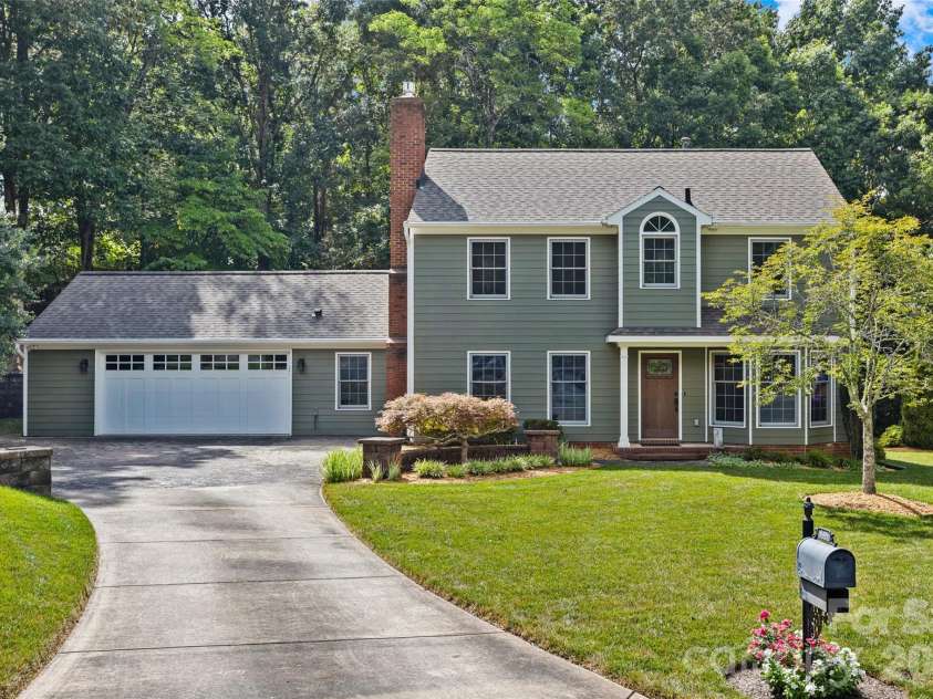 649 Furrow Drive, Charlotte, NC 28270.  MLS# CAR4407226, YatesRealty ID 40704. 