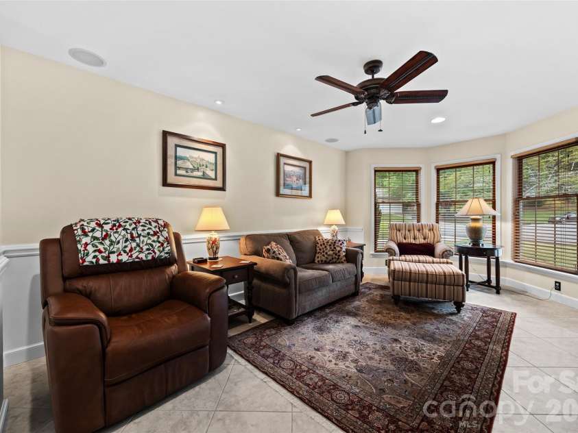 649 Furrow Drive, Charlotte, NC 28270.  MLS# CAR4407226, YatesRealty ID 40704. 