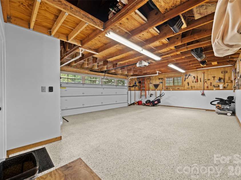 649 Furrow Drive, Charlotte, NC 28270.  MLS# CAR4407226, YatesRealty ID 40704. 