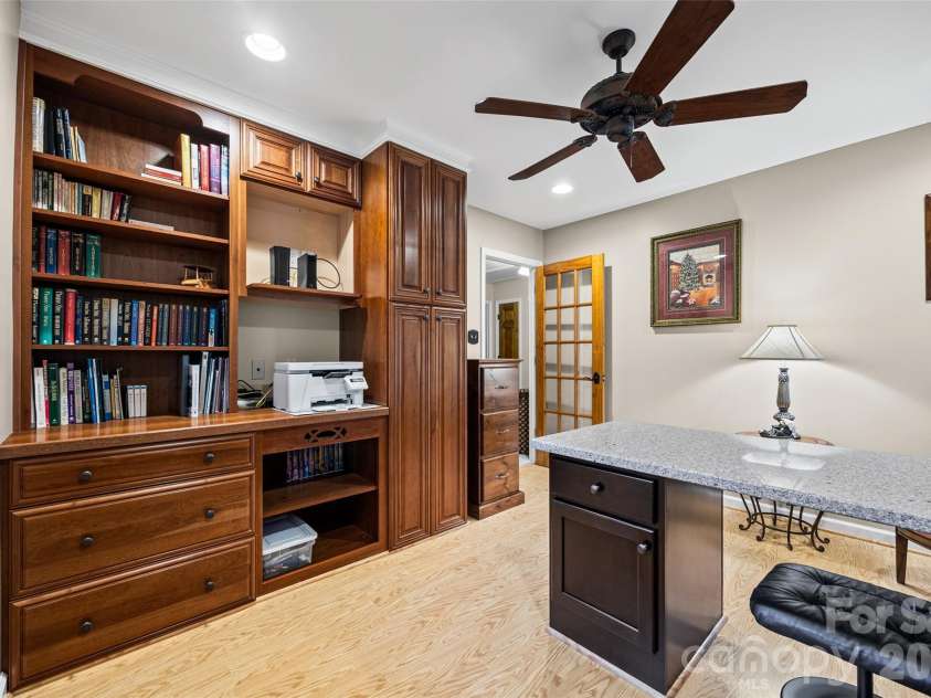 649 Furrow Drive, Charlotte, NC 28270.  MLS# CAR4407226, YatesRealty ID 40704. 