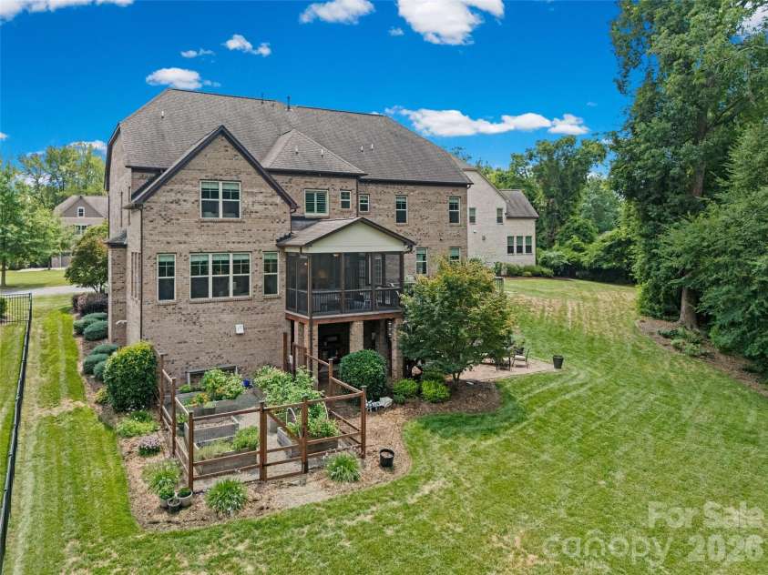 2248 Rock Creek Drive, Charlotte, NC 28226.  MLS# CAR4407767, YatesRealty ID 40707. 