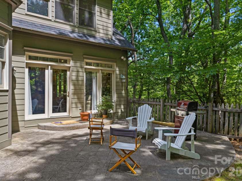 2825 Hunting Country Road, Tryon, NC 28782.  MLS# CAR4355854, YatesRealty ID 4071. 