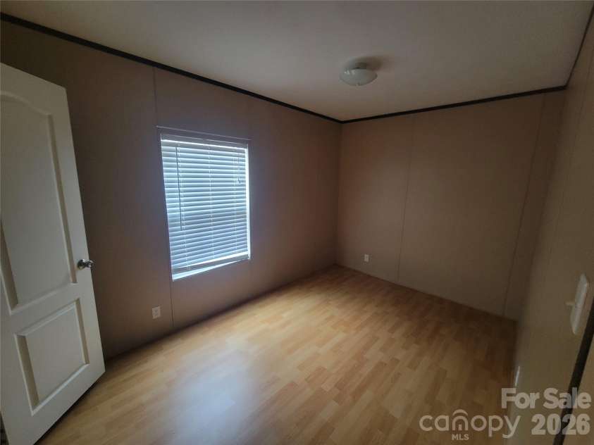 859 Big Cove Road, Waynesville, NC 28786.  MLS# CAR4342100, YatesRealty ID 4071. 