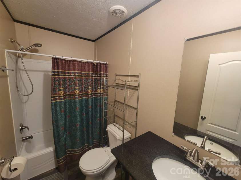 859 Big Cove Road, Waynesville, NC 28786.  MLS# CAR4342100, YatesRealty ID 4071. 