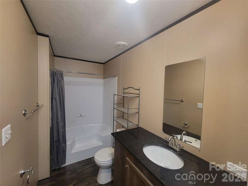 859 Big Cove Road, Waynesville, NC 28786.  MLS# CAR4342100, YatesRealty ID 4071. 