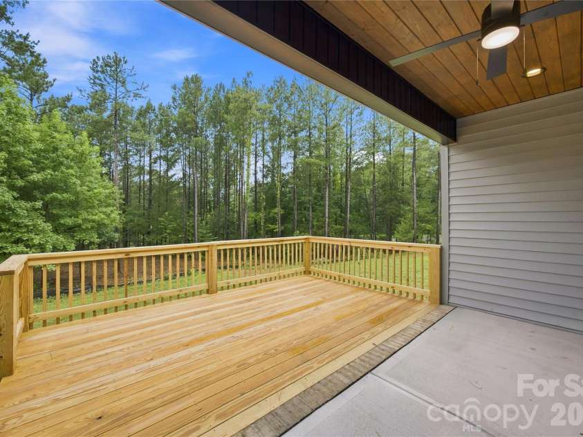 5014 Star Magnolia Court, Clover, SC 29710.  MLS# CAR4408531, YatesRealty ID 40710. 