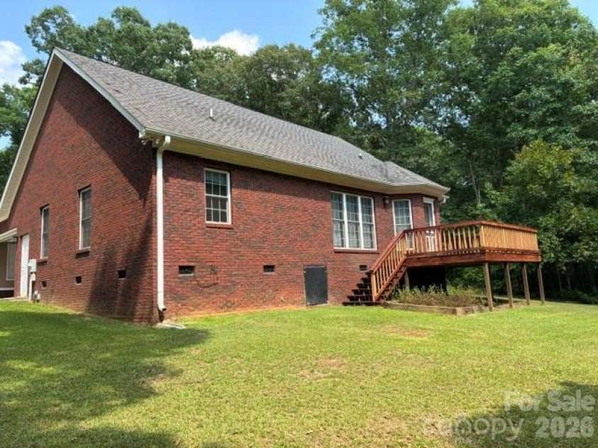 4501 Highway 5 Highway, Rock Hill, SC 29732.  MLS# CAR4409574, YatesRealty ID 40711. 