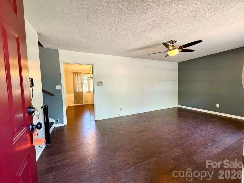 127 Sequoia Drive, Gastonia, NC 28052.  MLS# CAR4376659, YatesRealty ID 40712. 
