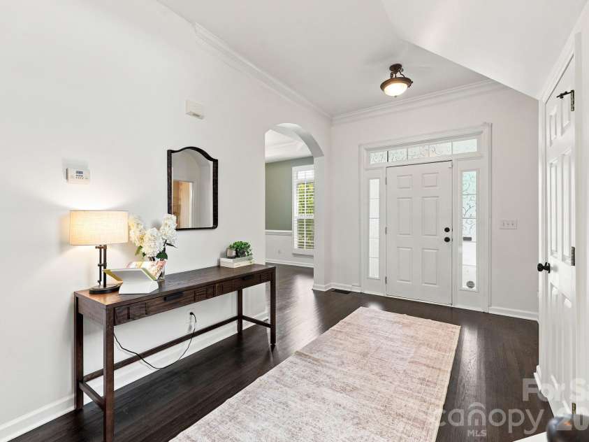 5601 Underwood Avenue, Charlotte, NC 28213.  MLS# CAR4404689, YatesRealty ID 40715. 