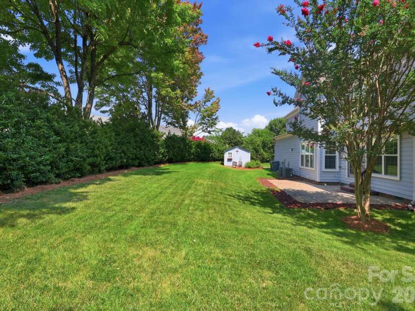 5601 Underwood Avenue, Charlotte, NC 28213.  MLS# CAR4404689, YatesRealty ID 40715. 