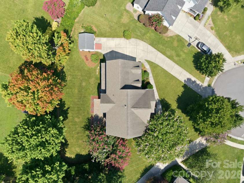 5601 Underwood Avenue, Charlotte, NC 28213.  MLS# CAR4404689, YatesRealty ID 40715. 
