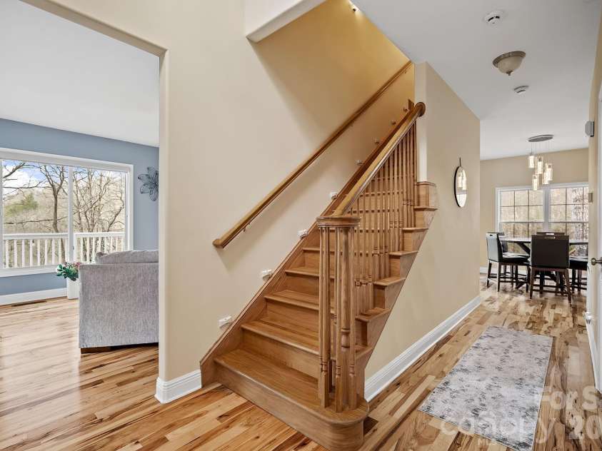 36 Ivy Cove Road, Fairview, NC 28730.  MLS# CAR4407514, YatesRealty ID 40716. 