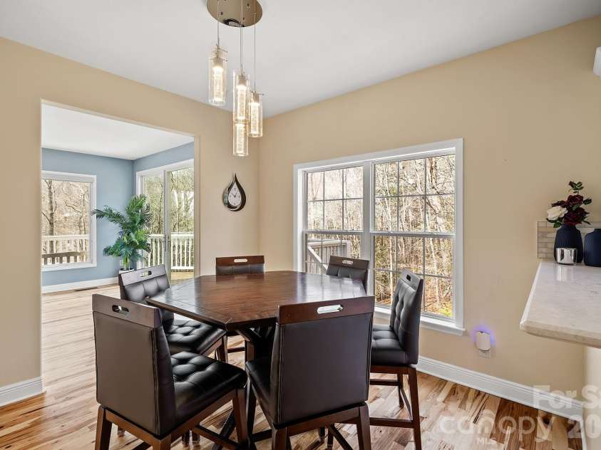 36 Ivy Cove Road, Fairview, NC 28730.  MLS# CAR4407514, YatesRealty ID 40716. 