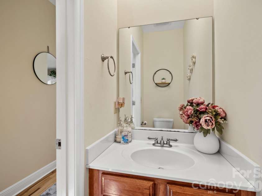 36 Ivy Cove Road, Fairview, NC 28730.  MLS# CAR4407514, YatesRealty ID 40716. 