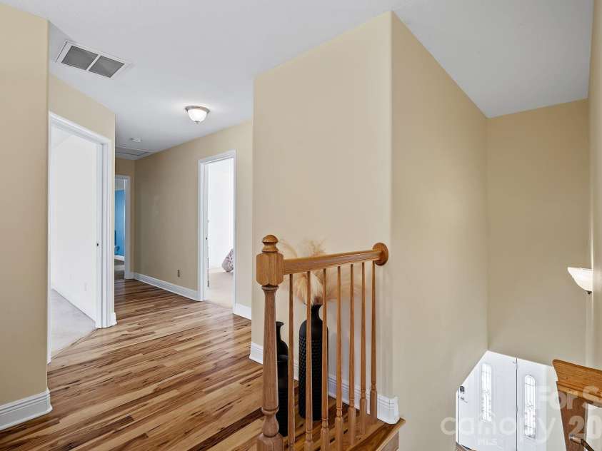 36 Ivy Cove Road, Fairview, NC 28730.  MLS# CAR4407514, YatesRealty ID 40716. 