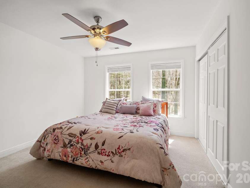 36 Ivy Cove Road, Fairview, NC 28730.  MLS# CAR4407514, YatesRealty ID 40716. 