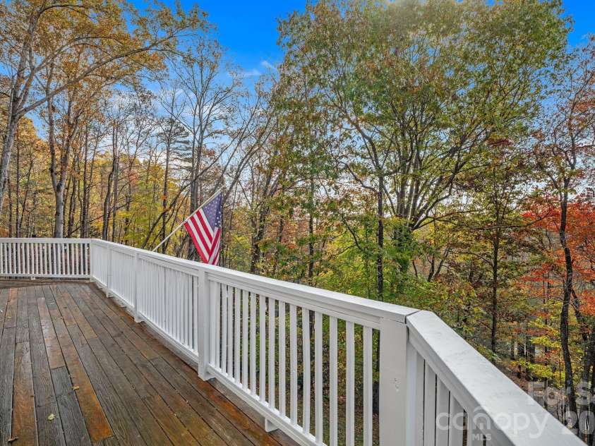 36 Ivy Cove Road, Fairview, NC 28730.  MLS# CAR4407514, YatesRealty ID 40716. 