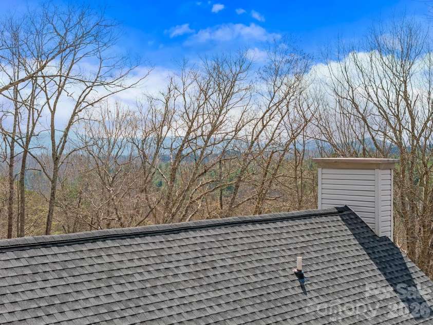 36 Ivy Cove Road, Fairview, NC 28730.  MLS# CAR4407514, YatesRealty ID 40716. 