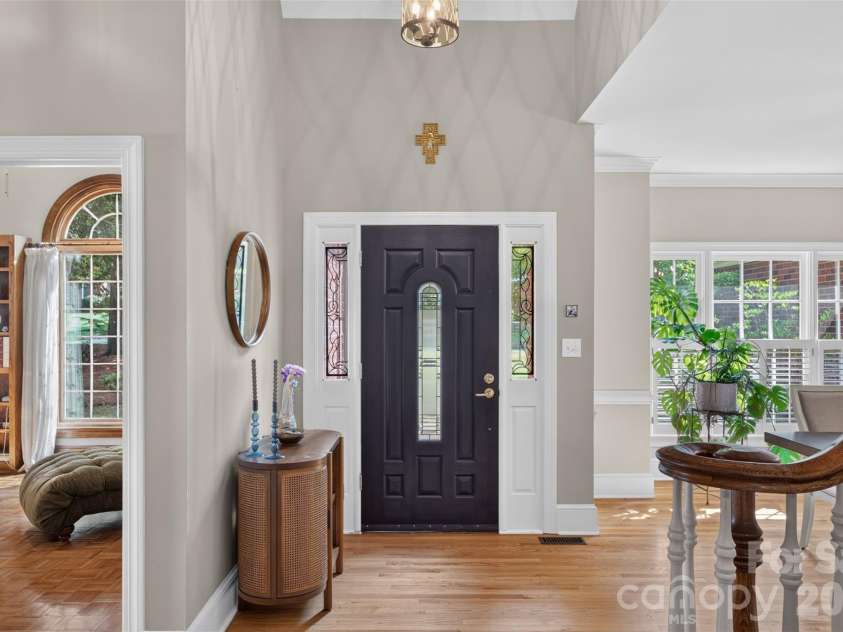 5301 Woodridge Drive, Monroe, NC 28110.  MLS# CAR4408732, YatesRealty ID 40718. 