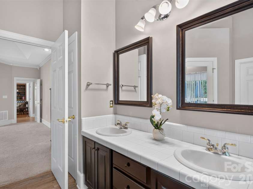 5301 Woodridge Drive, Monroe, NC 28110.  MLS# CAR4408732, YatesRealty ID 40718. 