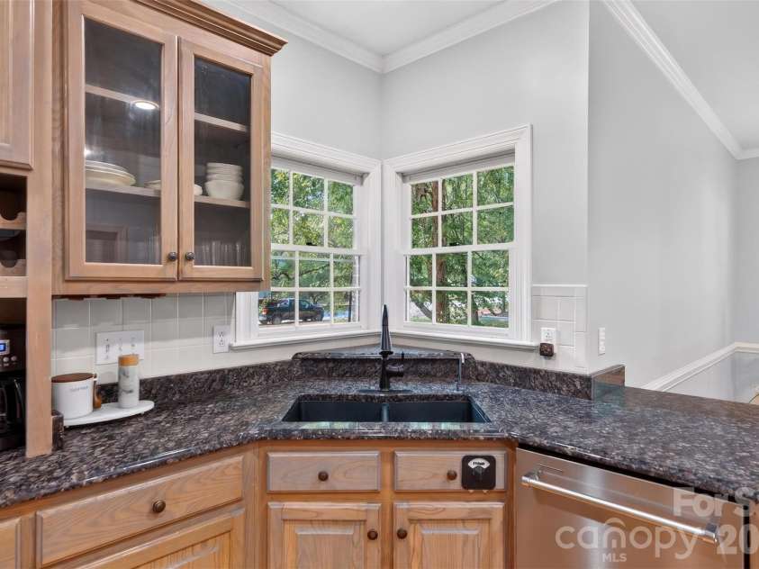 5301 Woodridge Drive, Monroe, NC 28110.  MLS# CAR4408732, YatesRealty ID 40718. 