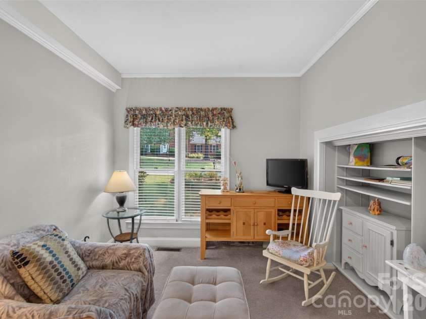 5301 Woodridge Drive, Monroe, NC 28110.  MLS# CAR4408732, YatesRealty ID 40718. 