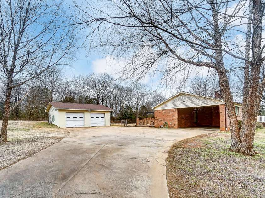 214 Hicks Hill Road, Lawndale, NC 28090.  MLS# CAR4217823, YatesRealty ID 4072. 