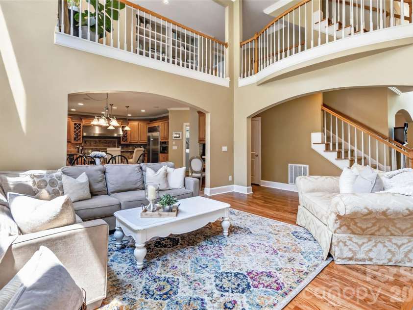16511 Segars Lane, Huntersville, NC 28078.  MLS# CAR4409487, YatesRealty ID 40722. 