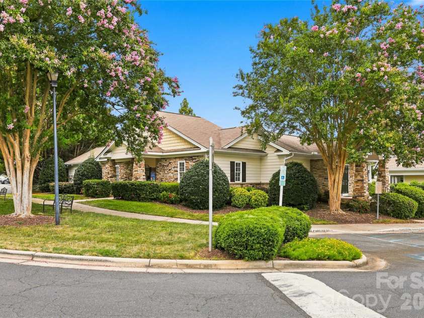 231 Dawn Mist Lane, Fort Mill, SC 29708.  MLS# CAR4409273, YatesRealty ID 40725. 