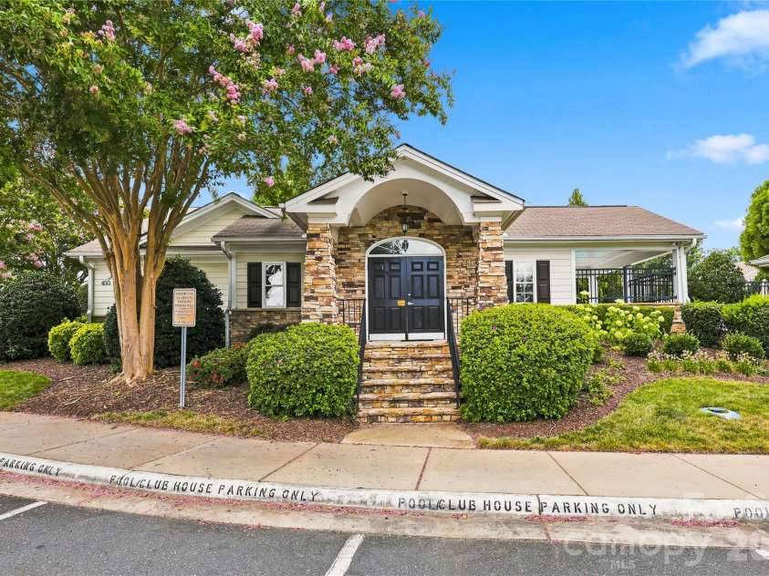 231 Dawn Mist Lane, Fort Mill, SC 29708.  MLS# CAR4409273, YatesRealty ID 40725. 