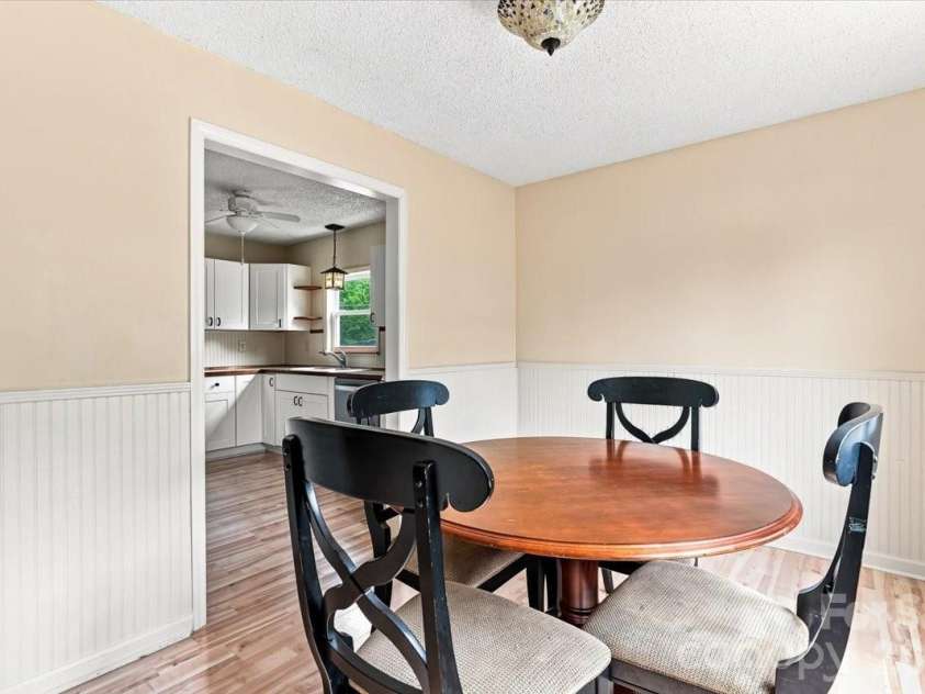 75 Nazarene Way, Waynesville, NC 28785.  MLS# CAR4409225, YatesRealty ID 40726. 