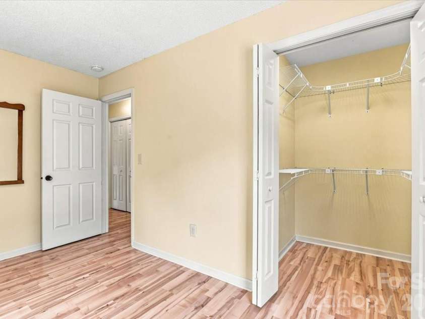 75 Nazarene Way, Waynesville, NC 28785.  MLS# CAR4409225, YatesRealty ID 40726. 
