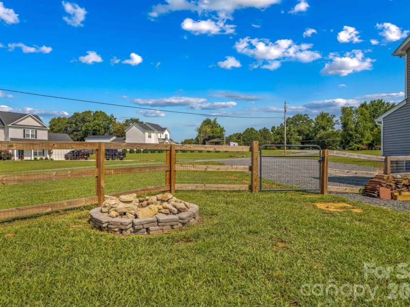 135 Stanfield Farm Lane, Stanfield, NC 28163.  MLS# CAR4408019, YatesRealty ID 40728. 