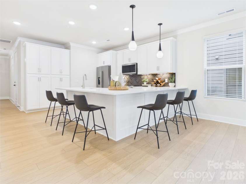 2649 Ravencroft Drive, Charlotte, NC 28208.  MLS# CAR4368827, YatesRealty ID 40729. 