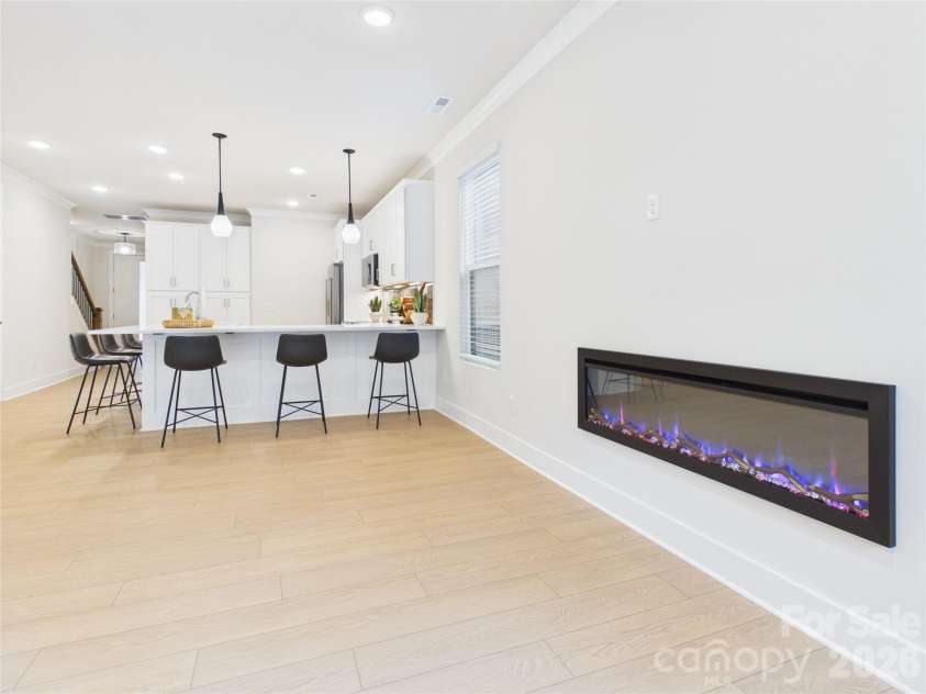 2649 Ravencroft Drive, Charlotte, NC 28208.  MLS# CAR4368827, YatesRealty ID 40729. 