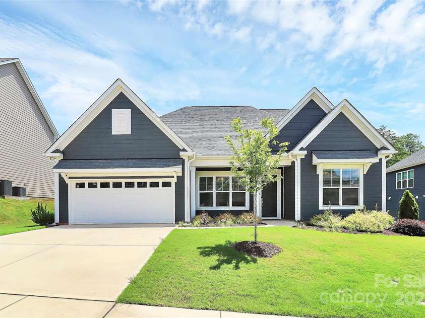 163 Crenshaw Place, Concord, NC 28027.  MLS# CAR4259511, YatesRealty ID 4073. 