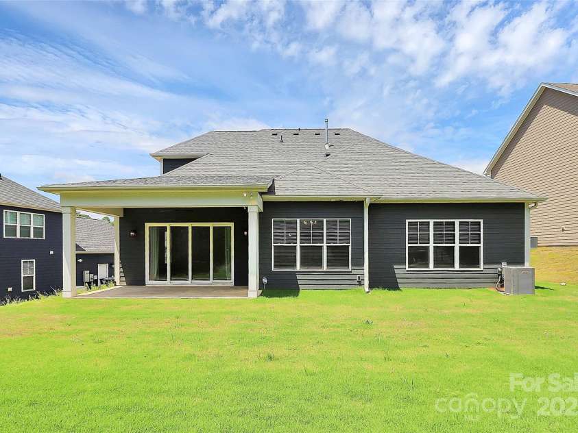 163 Crenshaw Place, Concord, NC 28027.  MLS# CAR4259511, YatesRealty ID 4073. 