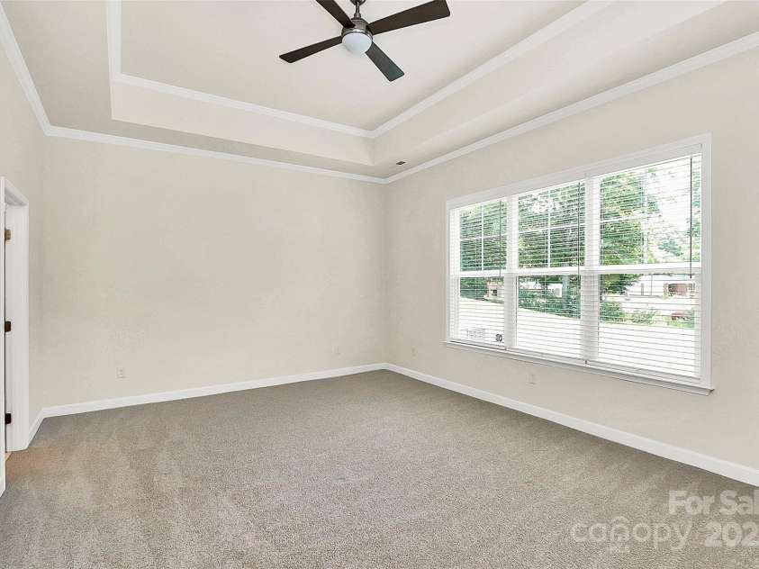 163 Crenshaw Place, Concord, NC 28027.  MLS# CAR4259511, YatesRealty ID 4073. 