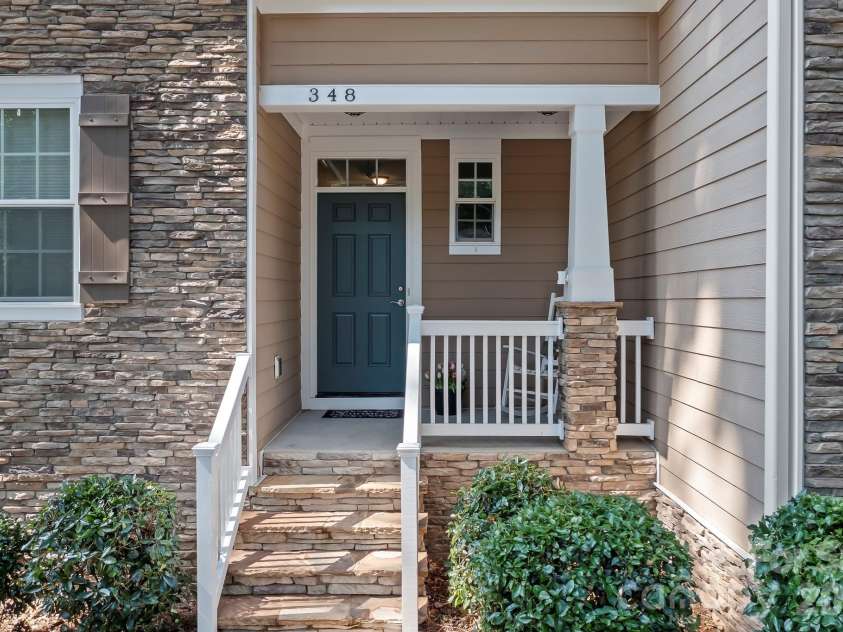 348 Catalina Drive, Mooresville, NC 28117.  MLS# CAR4370062, YatesRealty ID 40731. 