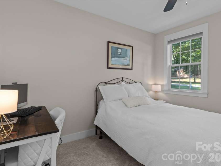 348 Catalina Drive, Mooresville, NC 28117.  MLS# CAR4370062, YatesRealty ID 40731. 