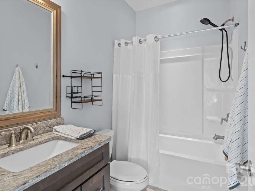 348 Catalina Drive, Mooresville, NC 28117.  MLS# CAR4370062, YatesRealty ID 40731. 