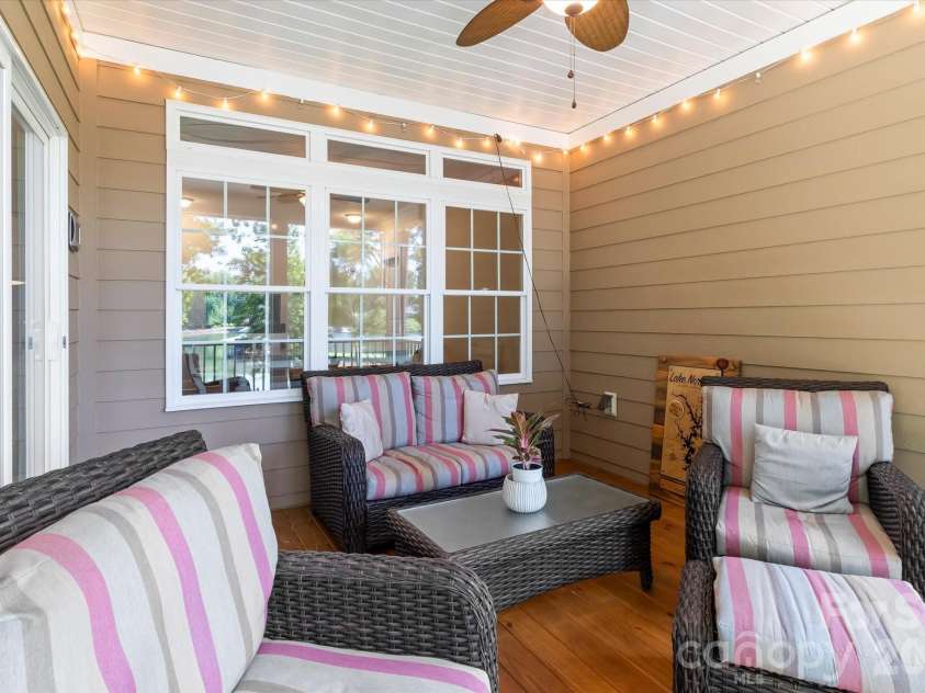348 Catalina Drive, Mooresville, NC 28117.  MLS# CAR4370062, YatesRealty ID 40731. 